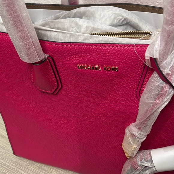 NWOT MICHAEL KORS BAG💯 - Picture 8 of 8